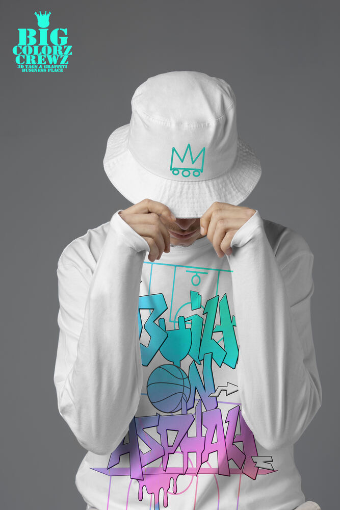 Mockup t-shirt — Built On Asphalt, porté